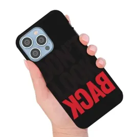 etui-mat-czarne-do-iphone-14-pro-max-modne-wzory