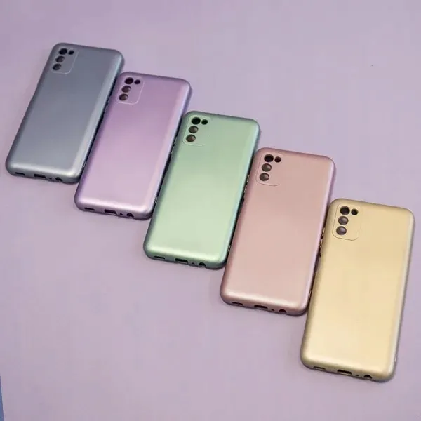 etui-metaliczne-shine-niebieski-do-iphone-14-plus-stan-nowy