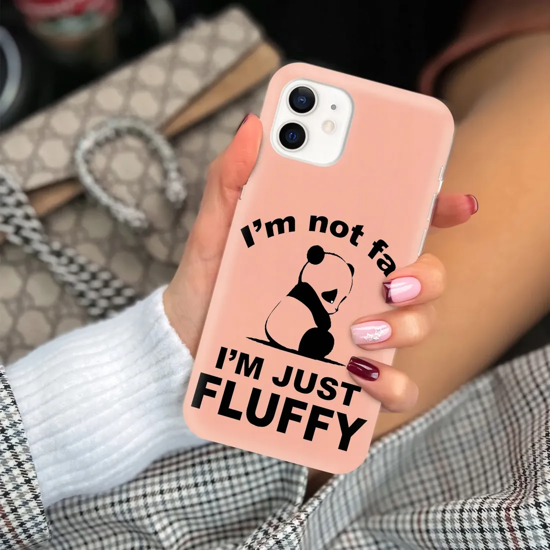 etui-mat-losos-do-iphone-13-pro-serialowe-wzory