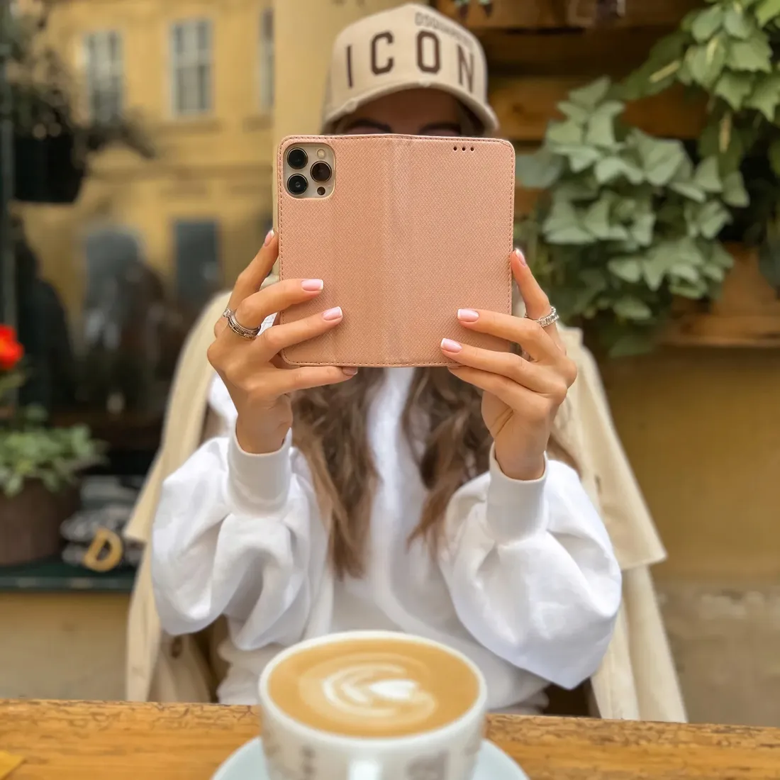 etui-case-magnet-rose-szklo-do-iphone-13-pro-max-stan-nowy