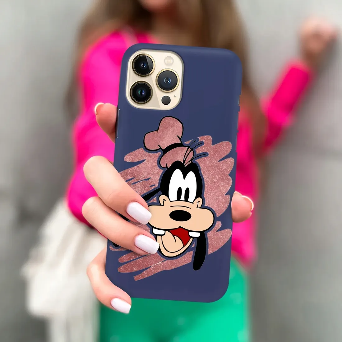 etui-matowe-granat-do-iphone-14-pro-modne-wzory-stan-nowy