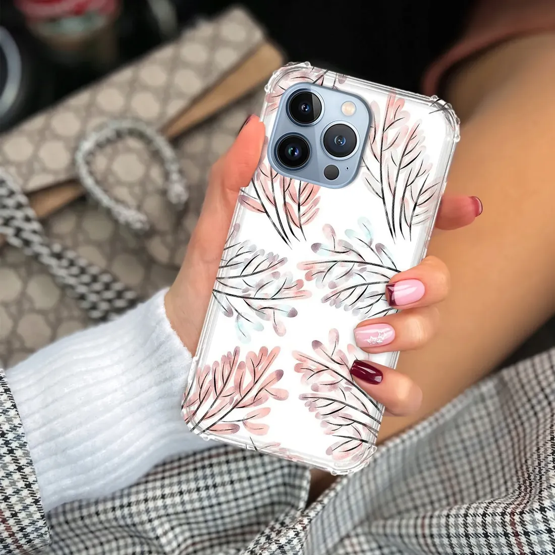 etui-antishock-do-iphone-13-pro-tatty-teddy-wzory-stan-nowy