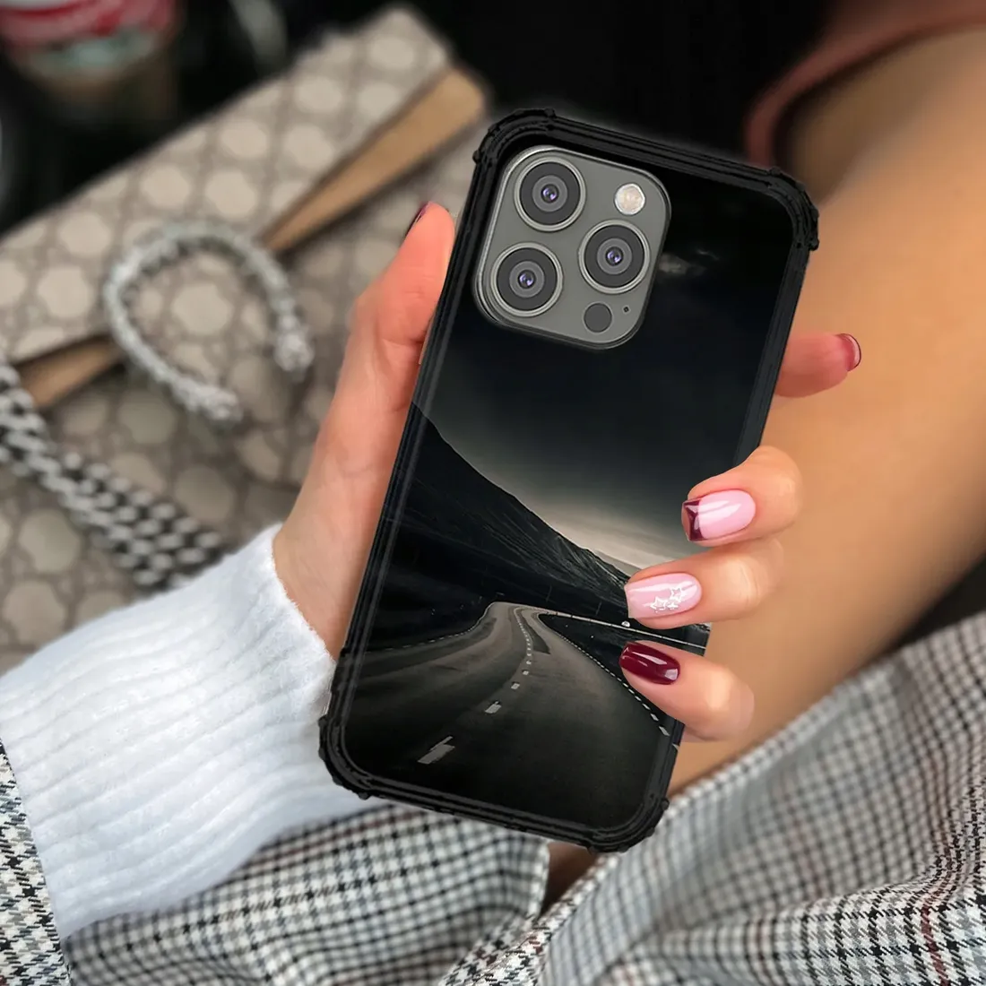 etui-antishock-do-xiaomi-redmi-note-10-dark-wzor