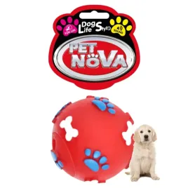 pet-nova-czerwona-pilka-z-dzwiekiem-zabawka-dla-psa-6cm-wzor-lapek-i-kosci