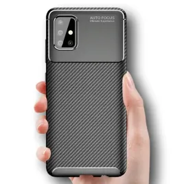 etui-focus-carbon-do-xiaomi-mi-10-lite