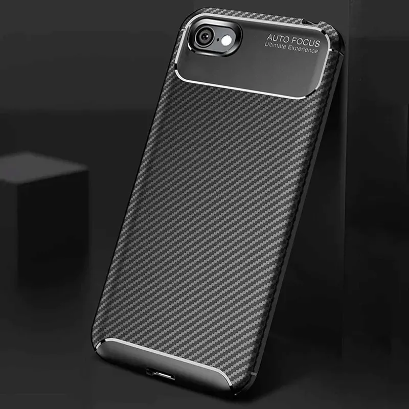 etui-focus-carbon-do-apple-iphone-se-2020