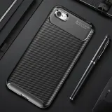 etui-focus-carbon-do-apple-iphone-se-2020-material-tworzywo-sztuczne