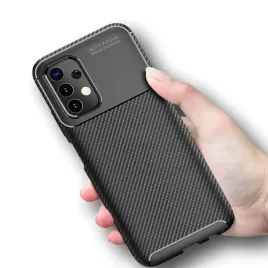 etui-pancerne-focus-carbon-do-samsung-galaxy-a13