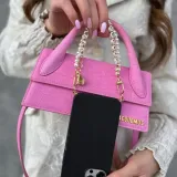 etui-blink-do-iphone-13-pro-max-perelki-lancuszek-przeznaczenie-apple