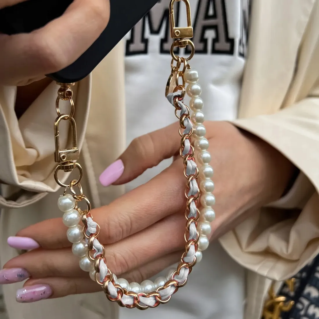 etui-blink-do-xiaomi-redmi-note-9s-perly-lancuszek-stan-nowy