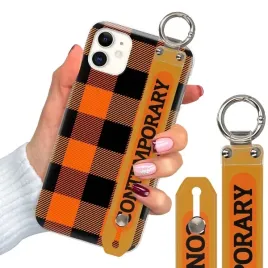 etui-z-paskiem-do-iphone-11-case-w-kratke-wzory