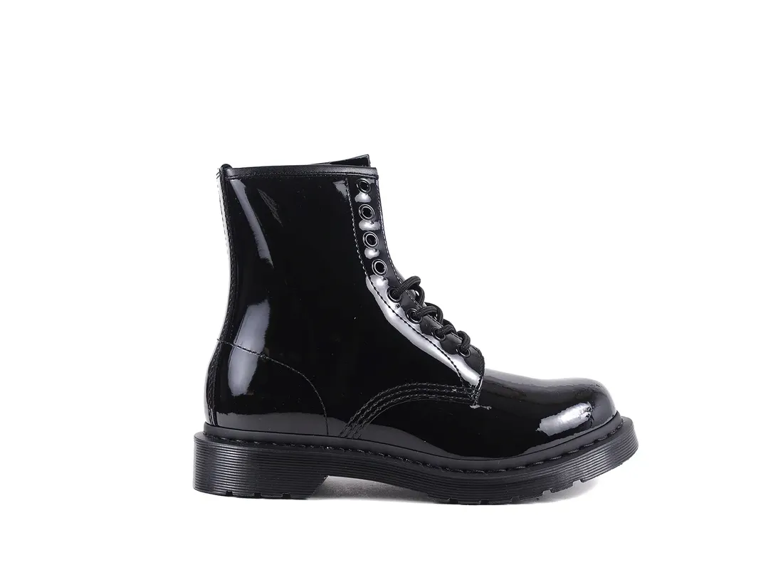 dr-martens-1460-mono-patent-lamper-37