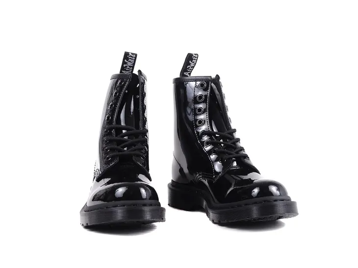 dr-martens-1460-mono-patent-lamper-37-marka-dr-martens