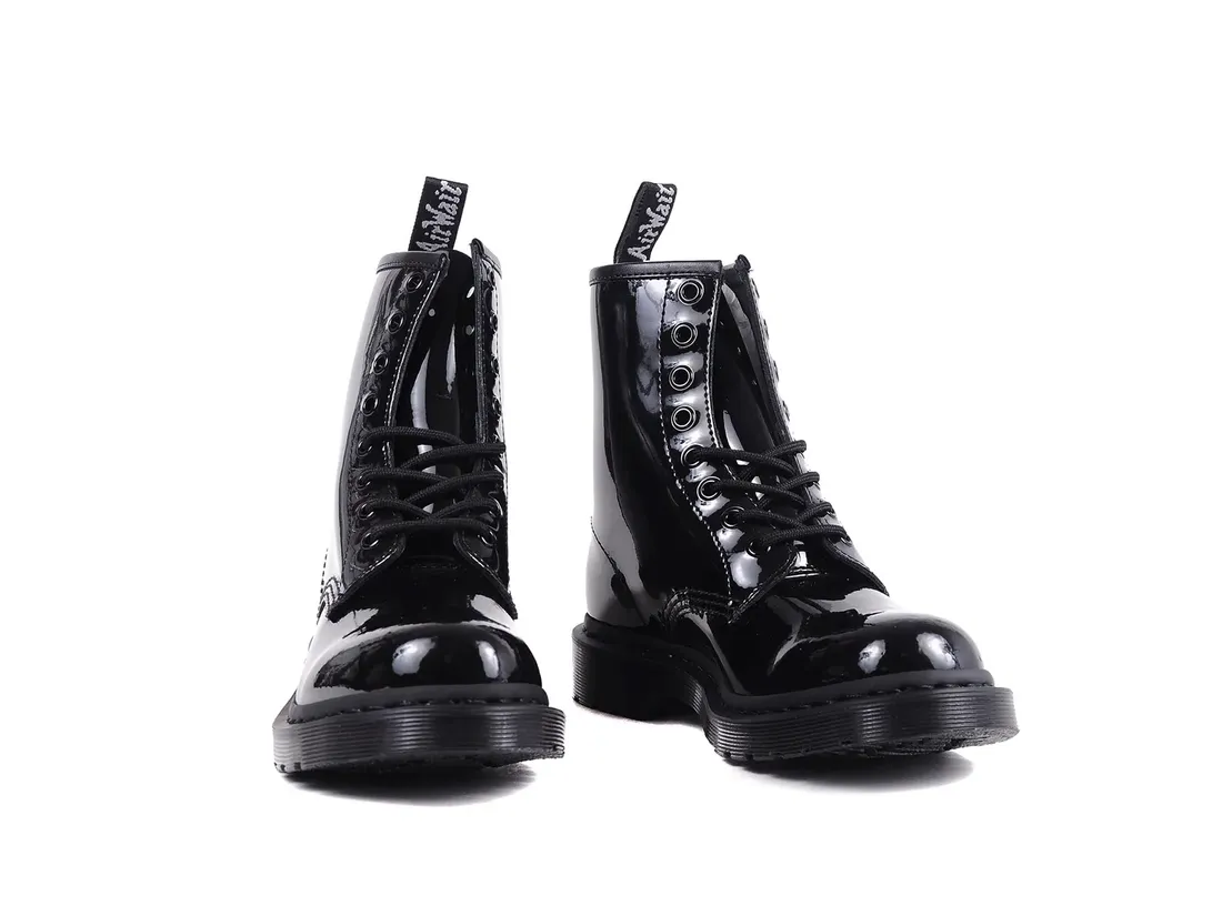 dr-martens-1460-mono-patent-lamper-37