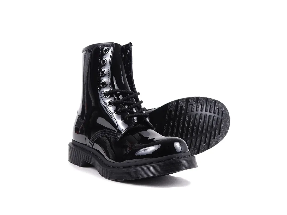 dr-martens-1460-mono-patent-lamper-37