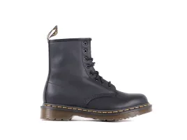 glany-dr-martens-1460-black-greasy-11822003-36