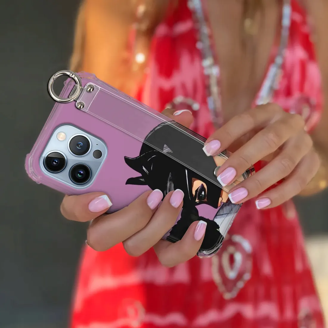 etui-antishock-pasek-do-iphone-13-pro-modne-wzory-stan-nowy
