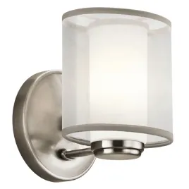 lampa-scienna-kinkiet-z-jasnym-abazurem-klasyczny-pewter-do-salonu-kichler