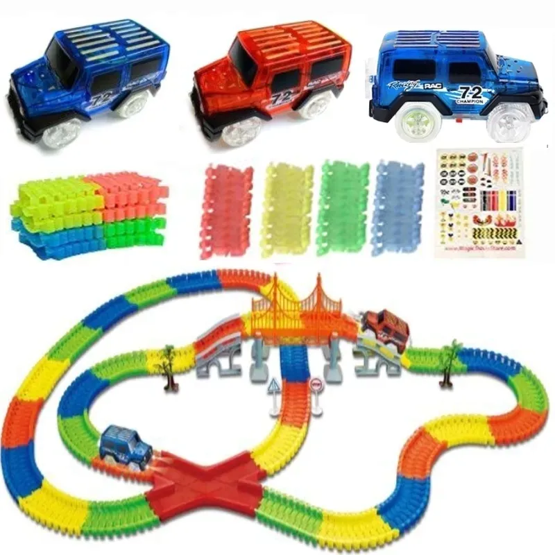 autko-do-toru-magic-track-swieci-jezdzi