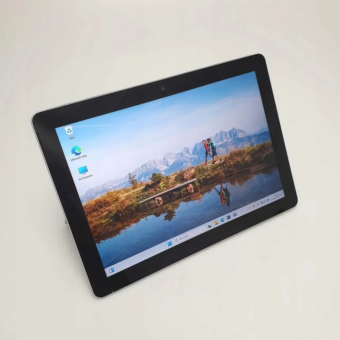 Microsoft Surface Go（第1世代・モデル1824） 初期化済み 大人気！Surface Go1824 win10/SSD/8GB Microsoft Surface Go（第1世代