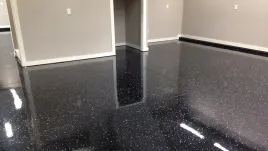 zywica-epoksydowa-do-posadzek125kg-czarny-ral9005