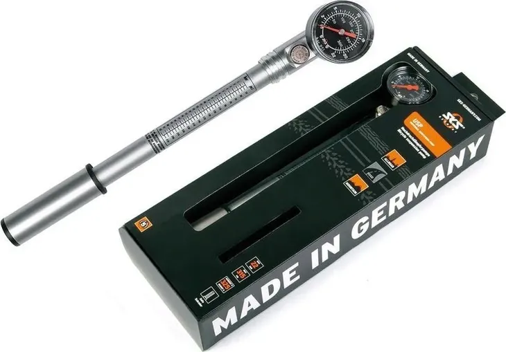 pompka-do-amortyzatora-sks-usp-universal-suspension-pump-cisnienie-maksymalne-22-bar