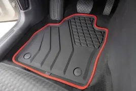 seat-arona-2017-wycieraczki-gumowe-do-samochodu