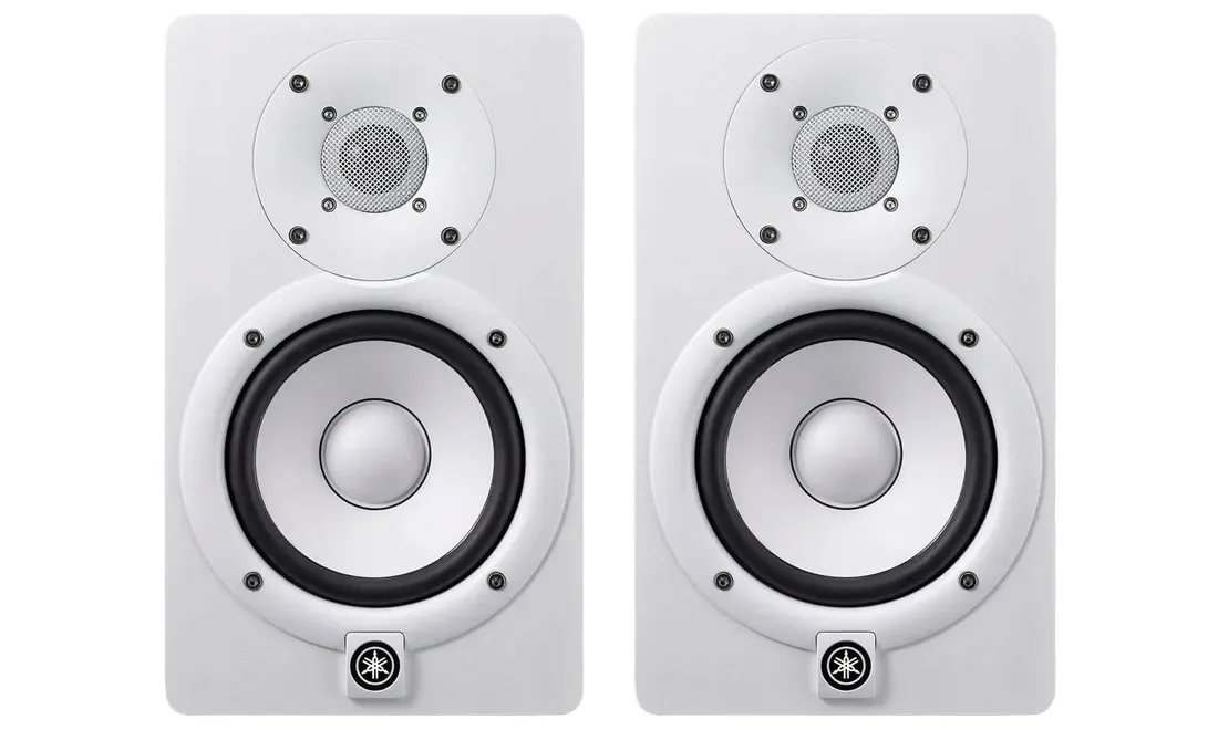 yamaha-hs7-biale-monitory-studyjne-aktywne-pady