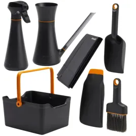 fiskars-urban-zestaw-narzedzi-ogrodowych-lopatka-szczotka-konewka-pojemnik