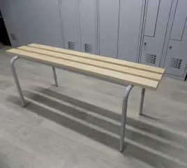 lawka-do-szatni-na-stelazu-metalowym-120cm