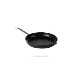 patelnia-24-cm-titanium-professional-hendi