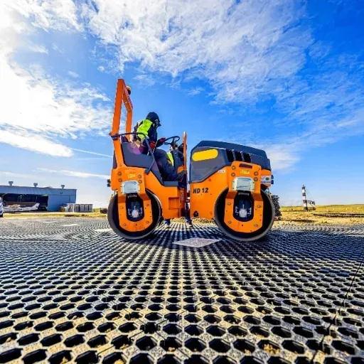 kratka-trawnikowa-geokrata-eko-krata-ogrodowa-na-skarpy-rowy-mocna-39x39x3-rodzaj-kratka