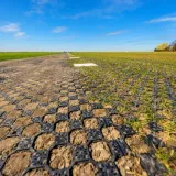 kratka-trawnikowa-geokrata-eko-krata-ogrodowa-na-skarpy-rowy-mocna-39x39x3-dlugosc-39-3-cm