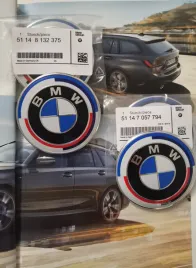 jahre-znaczek-logo-bmw-e87-f10-f11-maska-i-klapa-2-pin-51148132375-komplet
