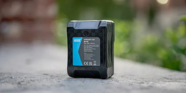 akumulator-newell-bp-95-lcd-v-mount-stan-nowy-pojemnosc-akumulatora-7000-mah
