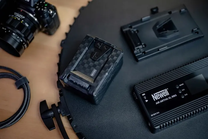 akumulator-newell-bp-95-lcd-v-mount-stan-nowy-marka-newell