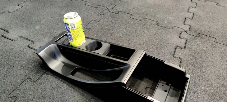 cup-holder-bmw-3-e46-2-kubki-stan-nowy
