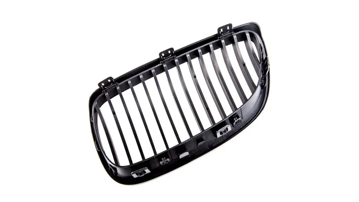 grill-bmw-3-e92-e93-pojedyncze-zeberka-matt-black-stan-nowy