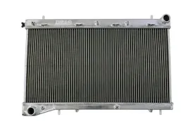 sportowa-chlodnica-wody-turboworks-subaru-gf-sf-99-01