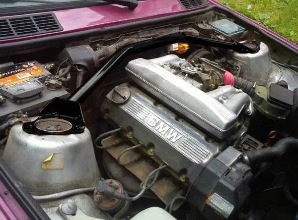 rozporka-bmw-e30-turboworks-jakosc-czesci-zgodnie-z-gvo-z-zamiennik