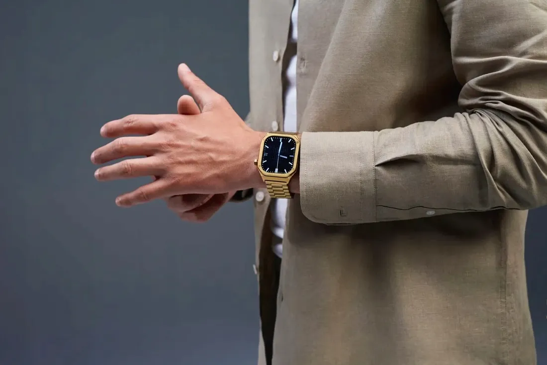 smartwatch-maxcom-fw65-iron-s-zloty-amoled-always-on-display-stan-nowy