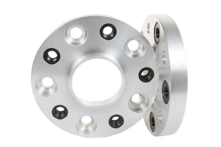 dystanse-przykrecane-40mm-716mm-5x130-stan-nowy-kod-producenta-dm-222