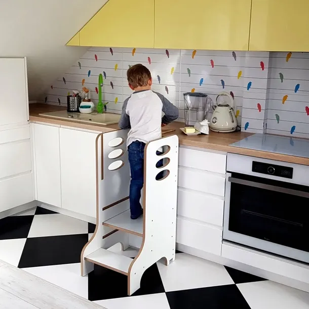 kitchen-helper-pomocnik-kuchenny-bialy-kh-320-stan-nowy-plec-chlopcy-dziewczynki