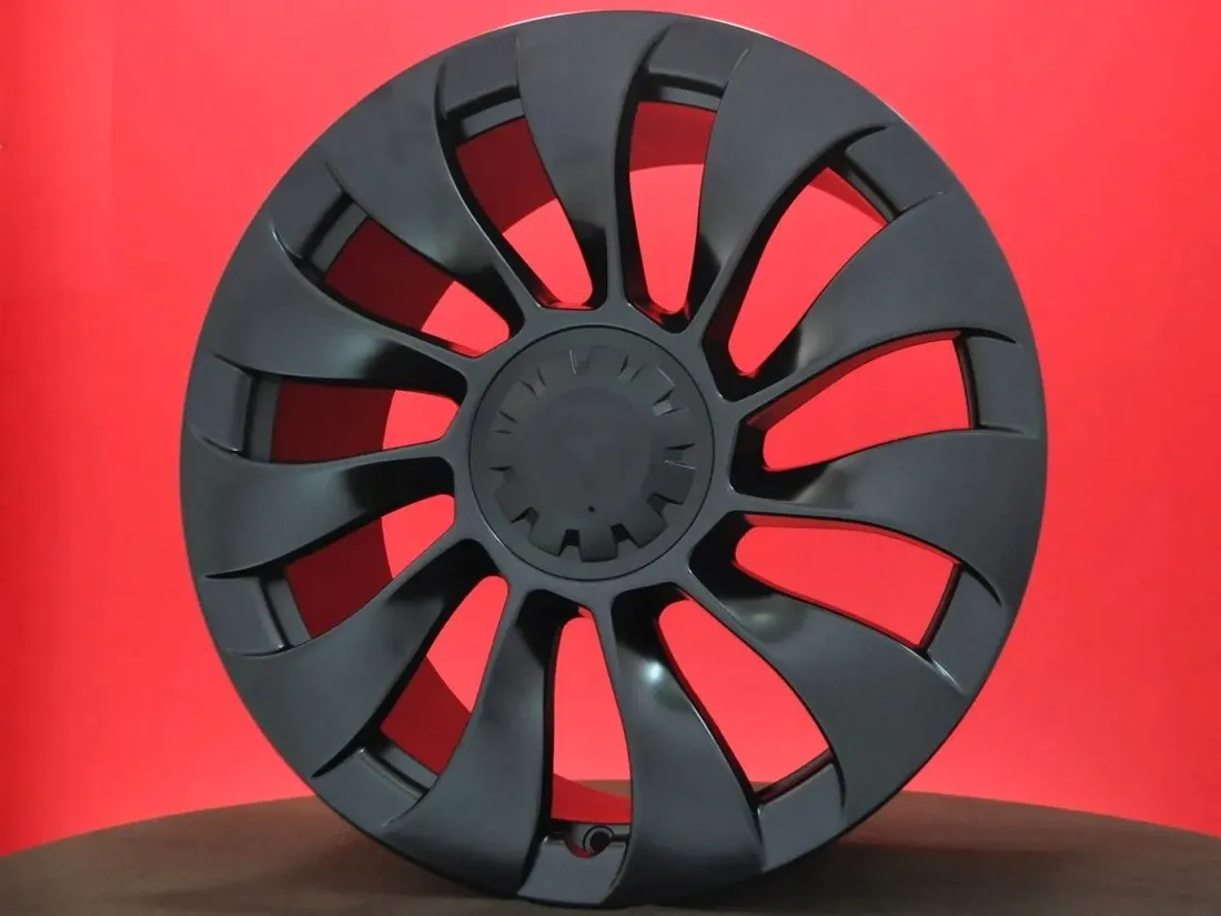 felgi-18-5x1143-tesla-model-3-stan-nowy
