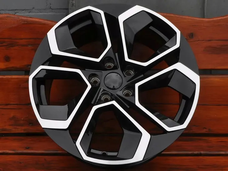 felgi-19-5x112-vw-arteon-cc-eos-phaeton-passat-liczba-felg-w-ofercie-4-szt