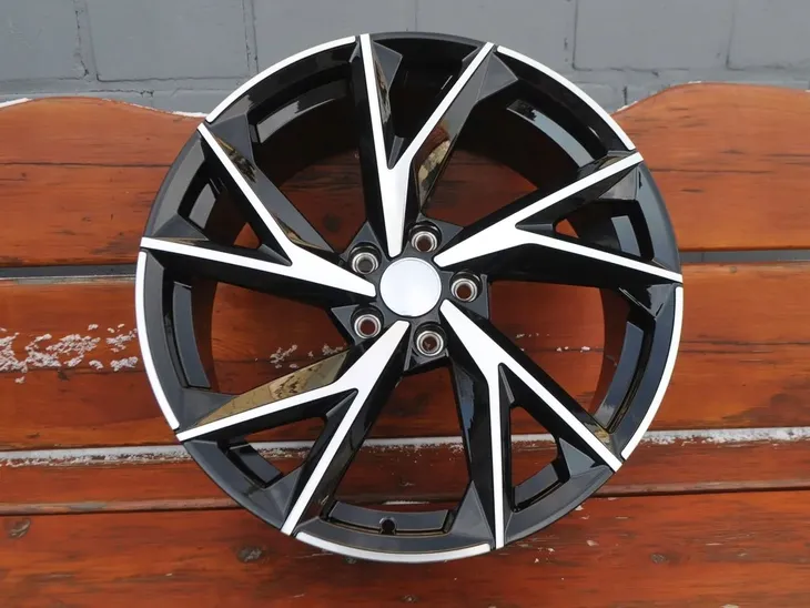 felgi-19-5x112-audi-s4-b9-facelift-wykonczenie-mb-polerowane-czarny