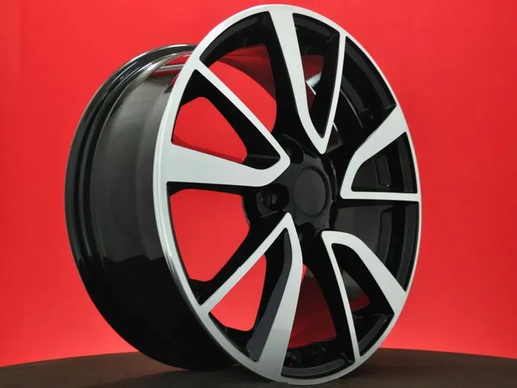 felgi-17-5x112-vw-crossgolf-wykonczenie-mbpc-polerowane-czarny-powder-coating