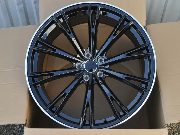 felgi-21-5x112-audi-a6-c7-c8-a7-a8-d4-d5-e-tron-liczba-felg-w-ofercie-4-szt