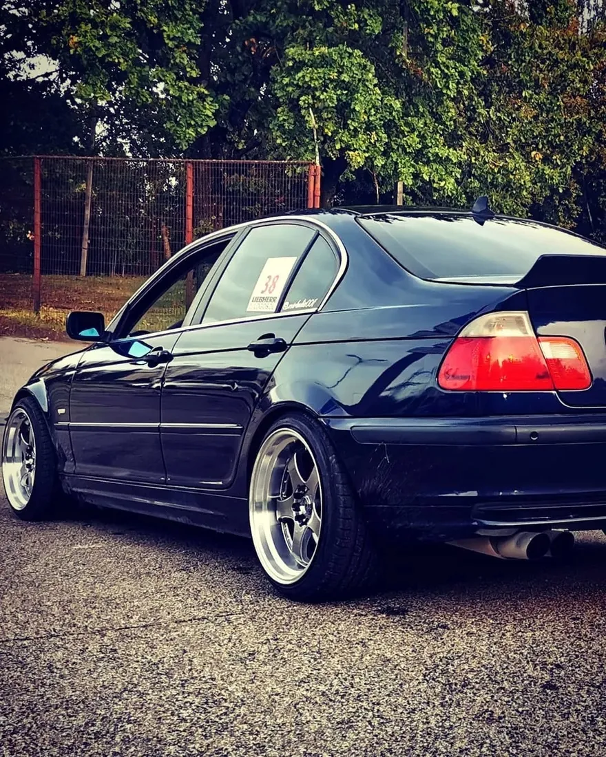 felgi-z-rantem-18-5x120-e36-e46-e90-e91-z4-e89-z8-m2-f87-85-9-5