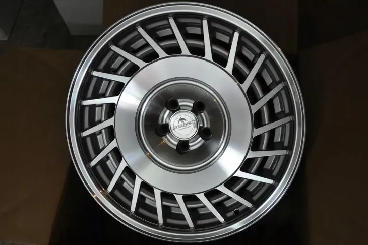 felgi-18-5x112-vw-arteon-golf-5-6-7-eos-jetta-liczba-felg-w-ofercie-4-szt